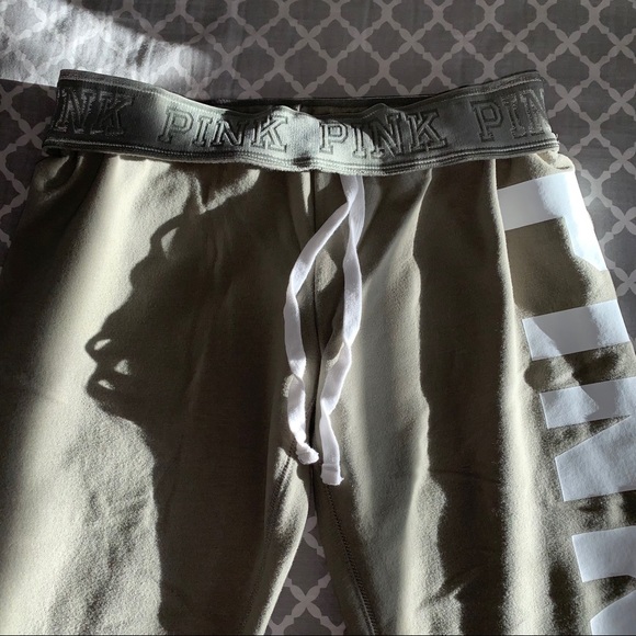 Victoria’s Secret Pink sweatpants - Picture 4 of 6